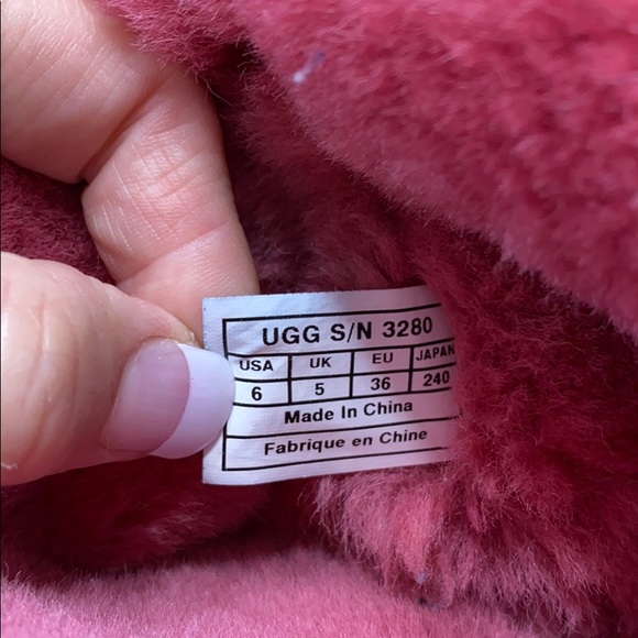 UGG boots: youth pink Bailey bow - Picture 10 of 12